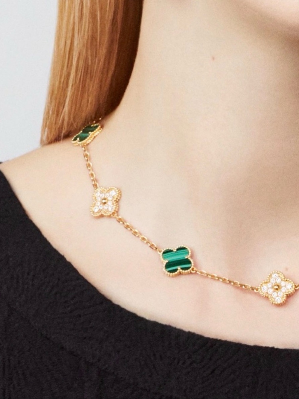 Green Gold-Tone Flower Necklace Luxury Jewelry
